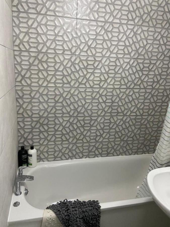 Gwel Y Fenai Lägenhet Y Felinheli Exteriör bild
